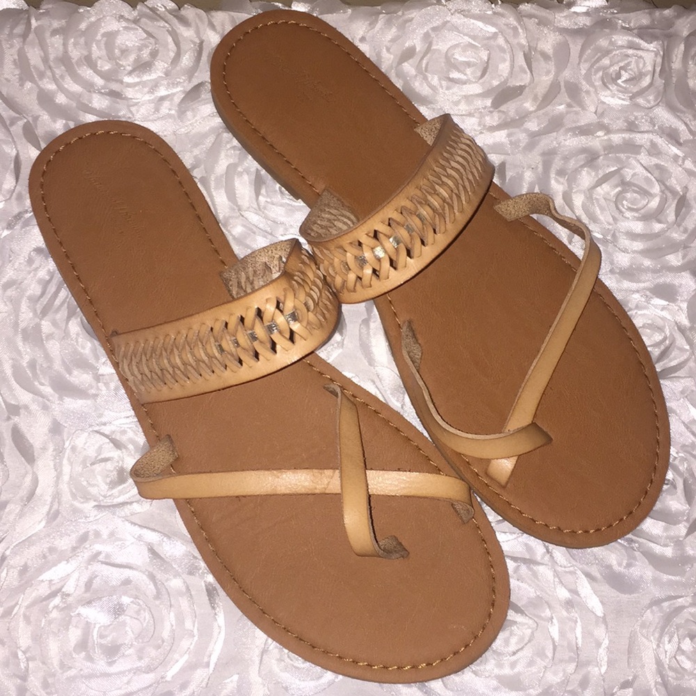 Tan braided sandals!